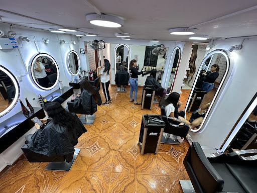 Beauty Salon by Stefany lopez