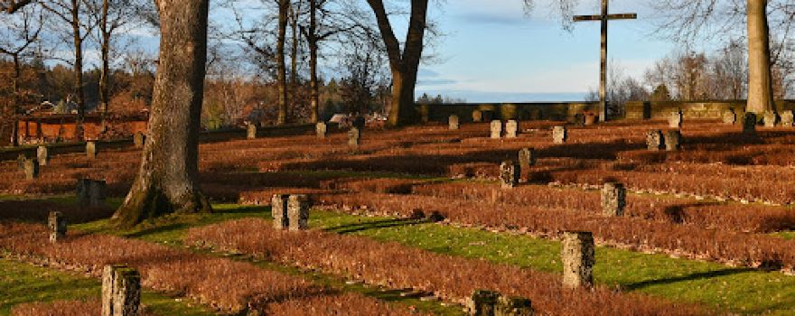 Kriegsgräber Gedenkstätte »Hohes Kreuz«