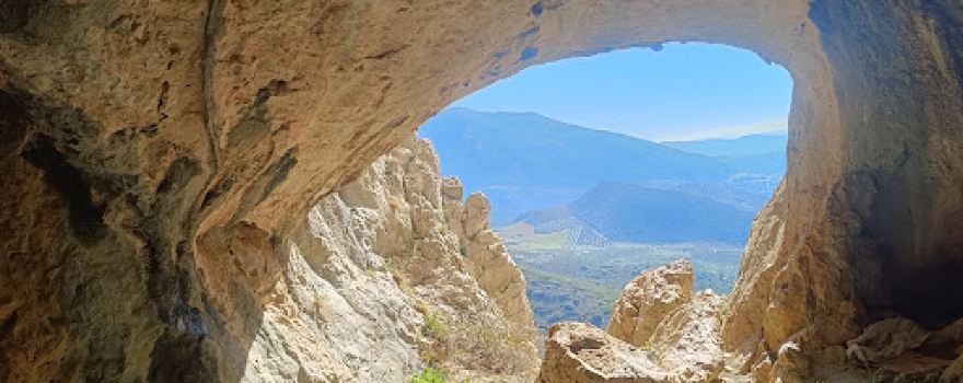 Cueva Del Boquete De Zafarraya