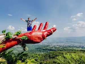 Taytamaki Parque de Aventuras "Deportes de Aventura & Restaurante & Circuitos Turisticos"