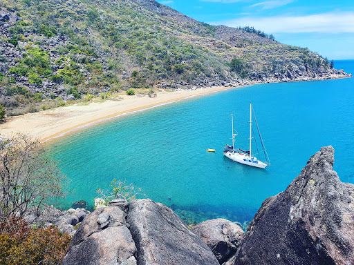 Big Mama Sailing Townsville & Magnetic Island
