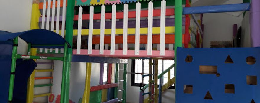 FITNESS GYM AND KIDS PLAY