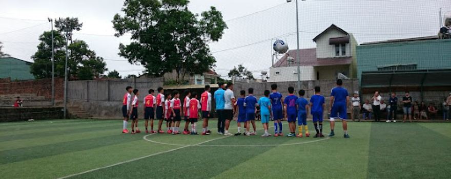 Sân đá bóng nhân tạo Trung Cường