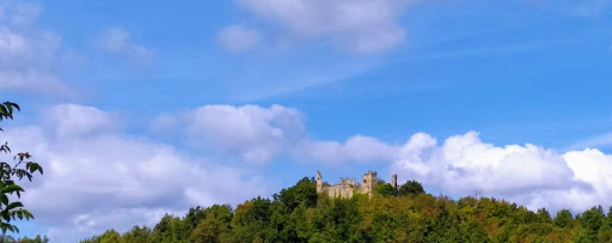 Castello di Moncrescente