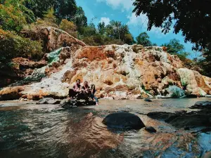 Kawah Putih Dolok Tinggi Raja