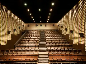 Leela Mahal Cinema