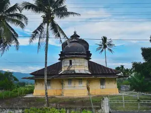 Masjid Tuha Tangse
