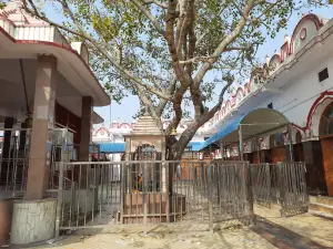 Pura Mahadev Mandir