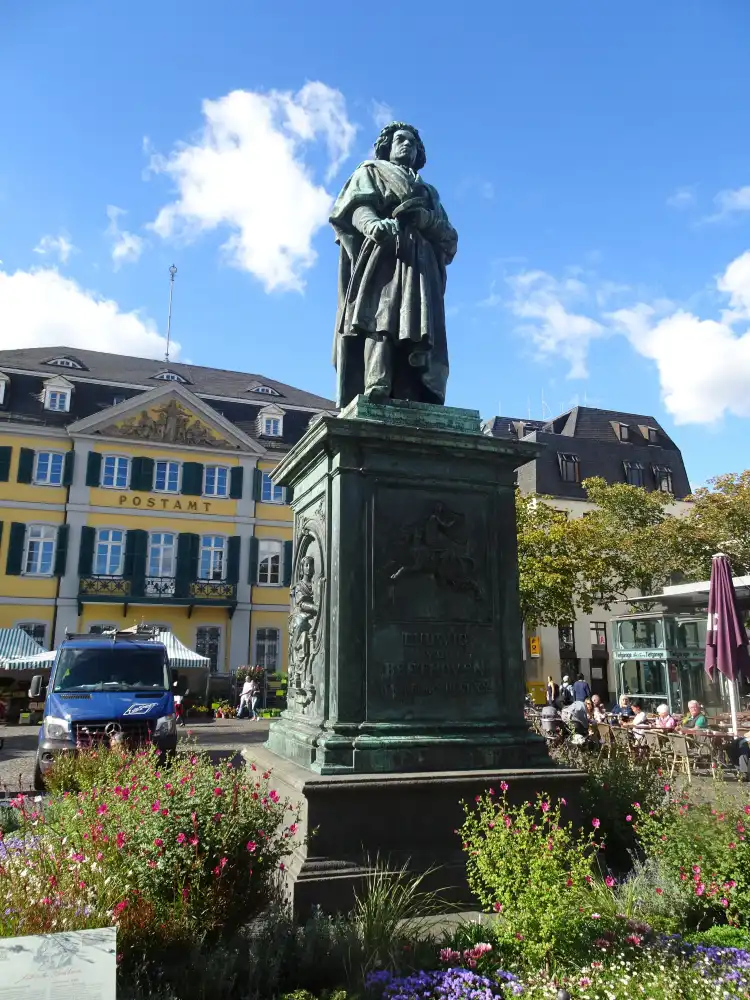 Hôtels à proximité de : Mémorial Beethoven