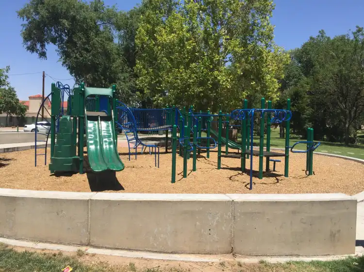 Hotels near Roosevelt Park
