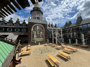 Glockenpalast