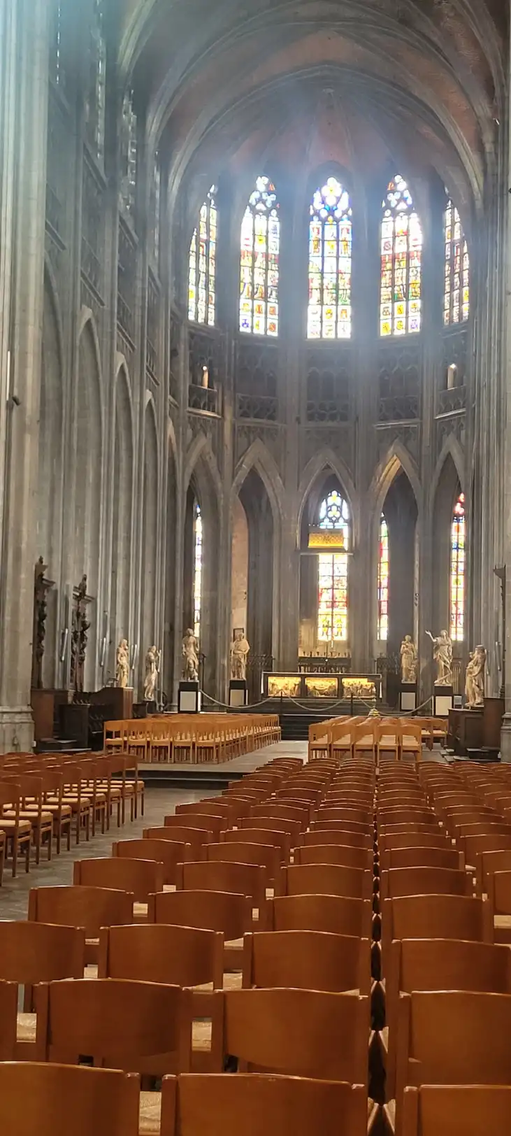 Mons