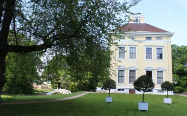 Dessau-RoBlau