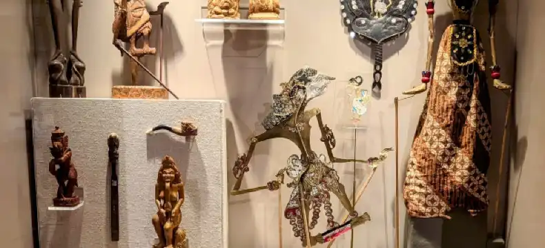 Hotels near Walmart Supercenter