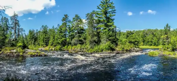 Hotele w: Crane Lake Township