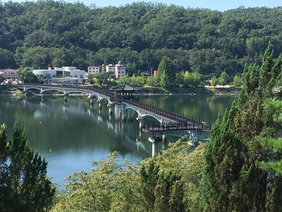 Wolyeonggyo Bridge