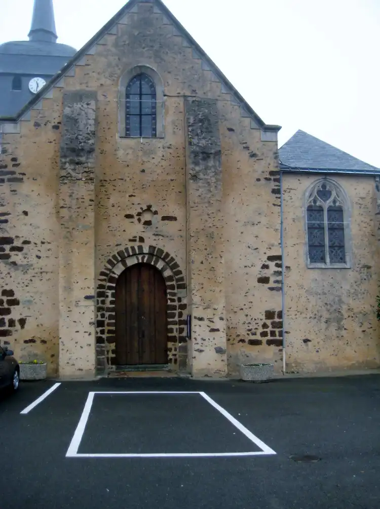 Hotels in Moncé-en-Belin