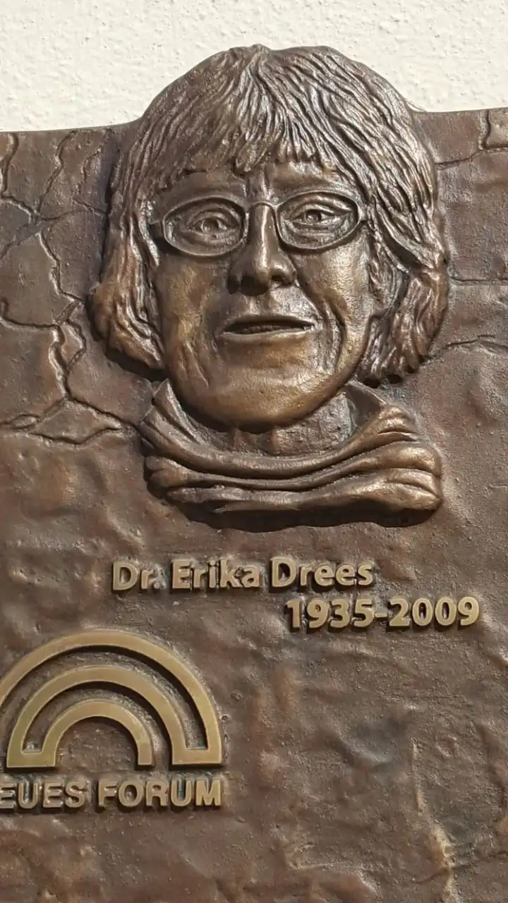Hotels near Gedenktafel fur Erika Drees und Hans-Peter Schmidt
