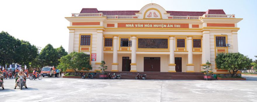 Nhà Văn Hóa Huyện Ân Thi