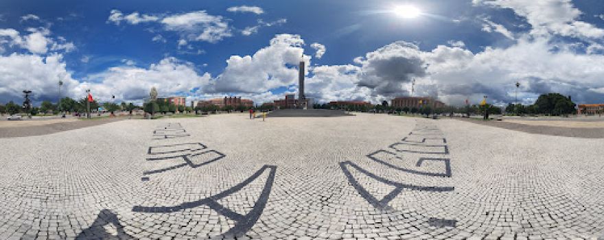 Statue of Agostinho Neto