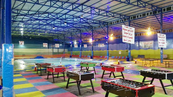 Swimming pool aquapark in Najaf