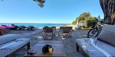 Meneghetti Beach Club