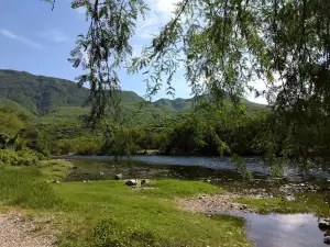 Balneario Los Mangales