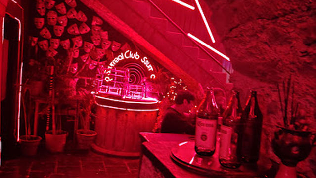 Ssurreal Night Club