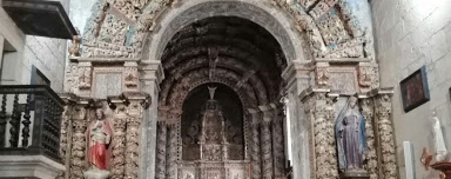Igreja Paroquial de Barcos