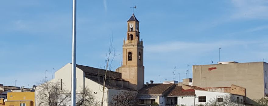 Plaza Poeta Miguel Martinez