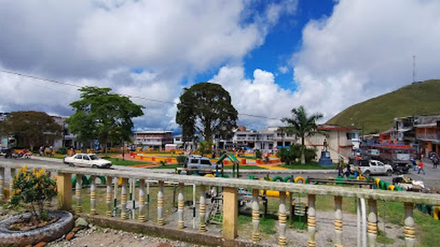 Florencia Caldas Main Park