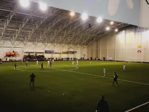 Abrahallen