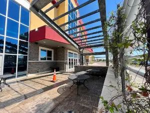 AMC Riverview 14