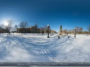 Potomkinskyi Garden Square
