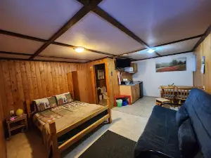 Lost Lemon Campground & Cabins