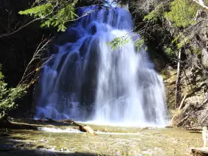 Sentier des Chutes