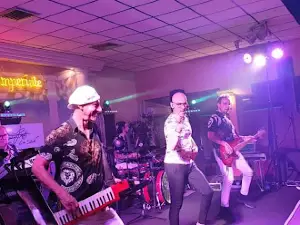 Dancing Pergola Imperiale