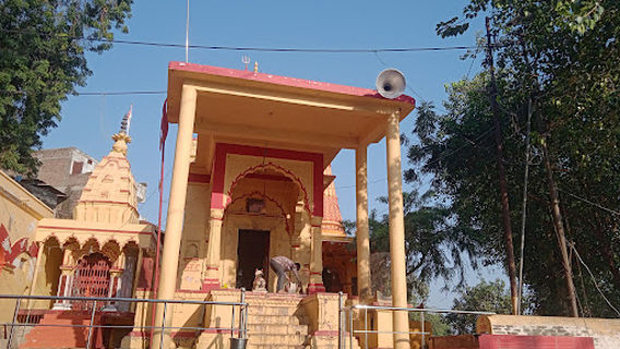 Narmada Ghaat Mandleshwar