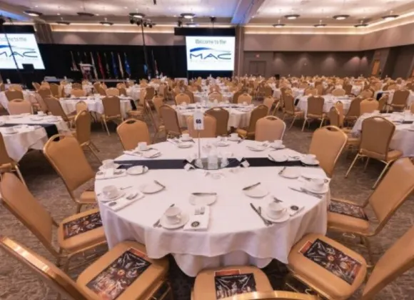 康瑟爾布拉夫斯