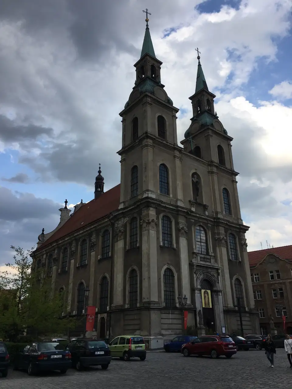 3_Church of the Holy Cross