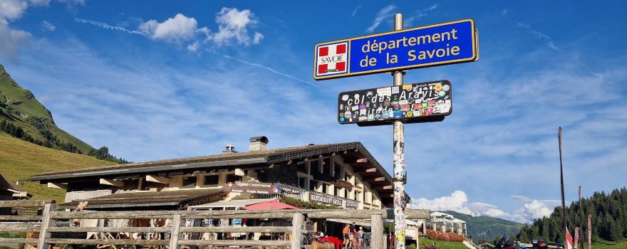 Col des Aravis