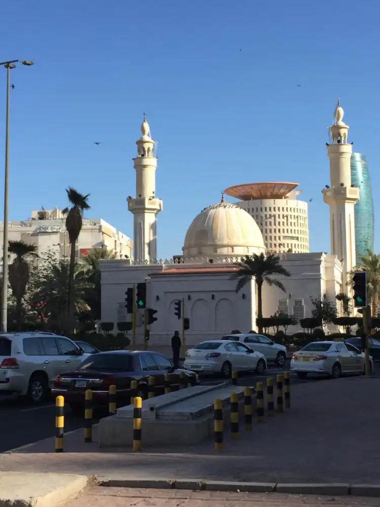 Các khách sạn gần Al-Shamlan Mosque