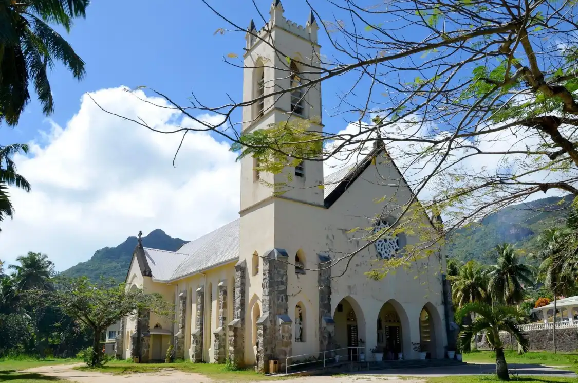 Hotels near Eglise de Saint Roch