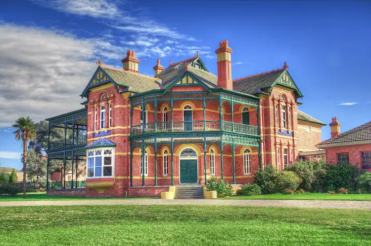 La Trobe College Australia附近的飯店