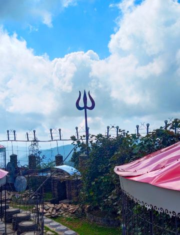 Stoned Kumbh Shiv Temple