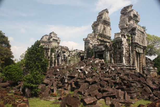 Phnom Bok Temple