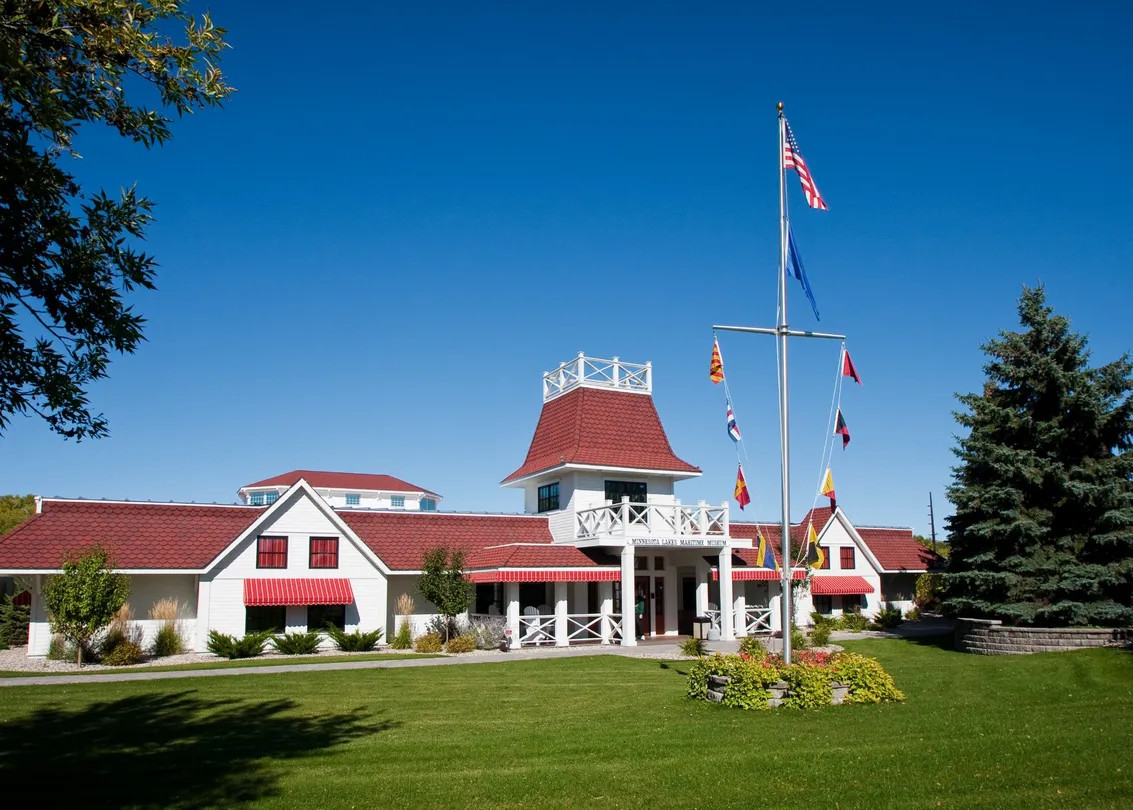 2_Legacy of the Lakes Museum