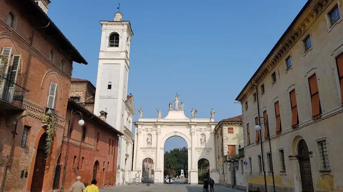 Hotel in zona Arco del Belvedere