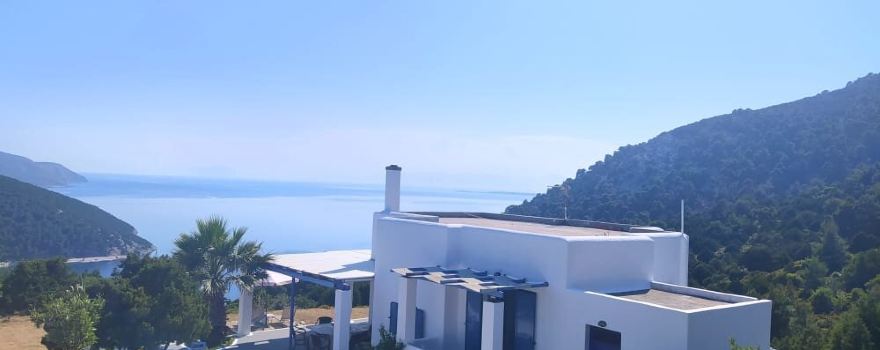 Paralia Pefkos