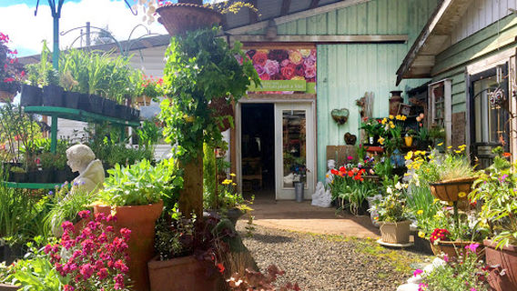 Rusty Gate Nursery & Building Supply